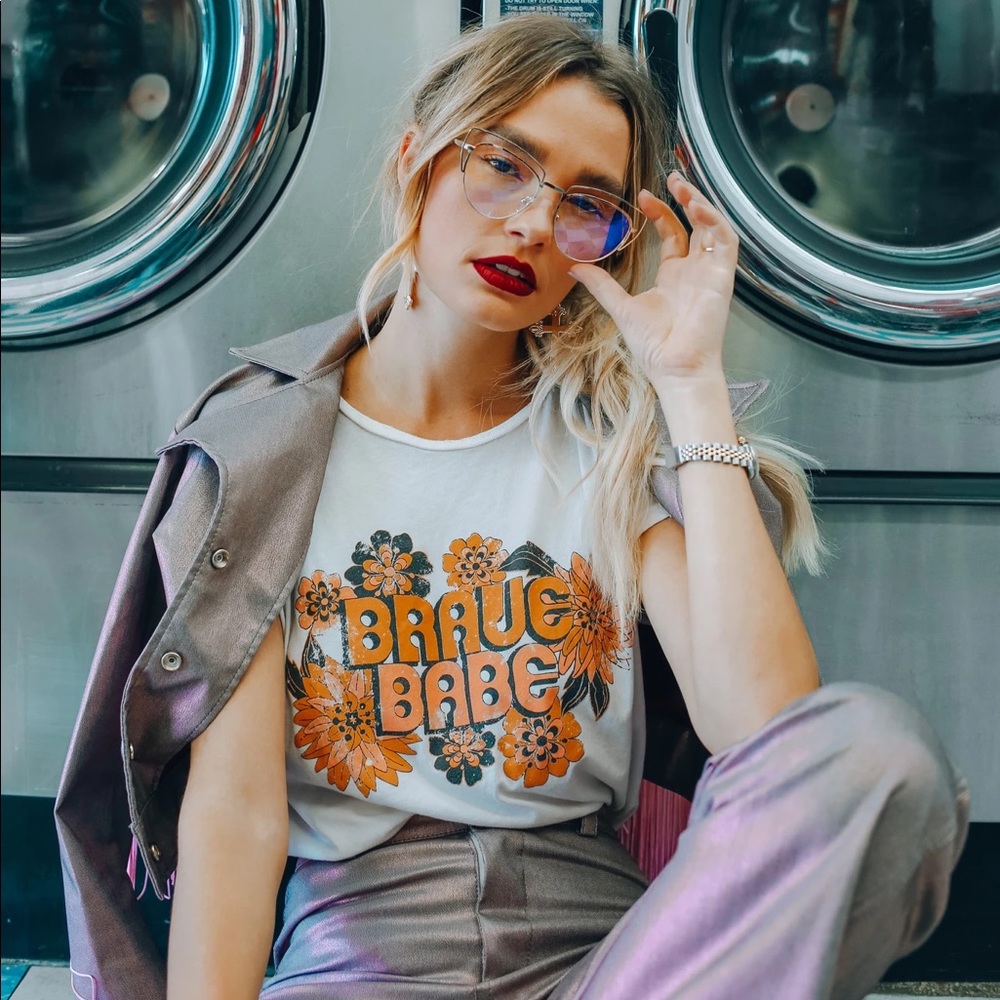DAZEY LA Original Design Distressed Baby Tee